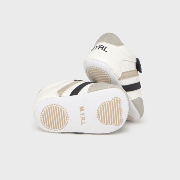 Παπούτσια Αγκαλιάς 25-09899-077 Λευκό-Μαύρο Mayoral_2